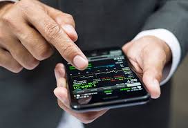 Comprehensive Insights with Crypto Trading News Feed
